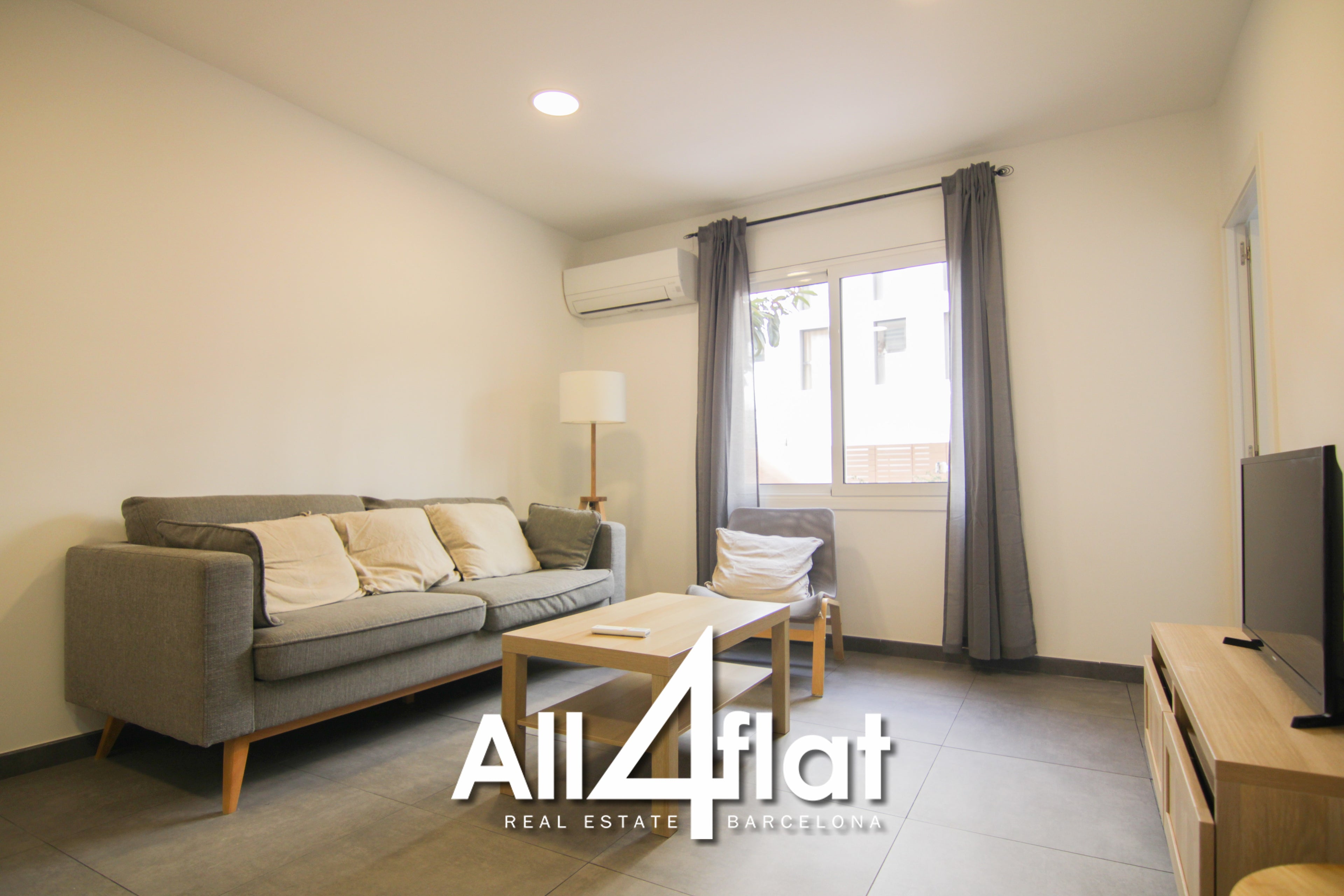 C/ de Bolívia - Ref: 002773B