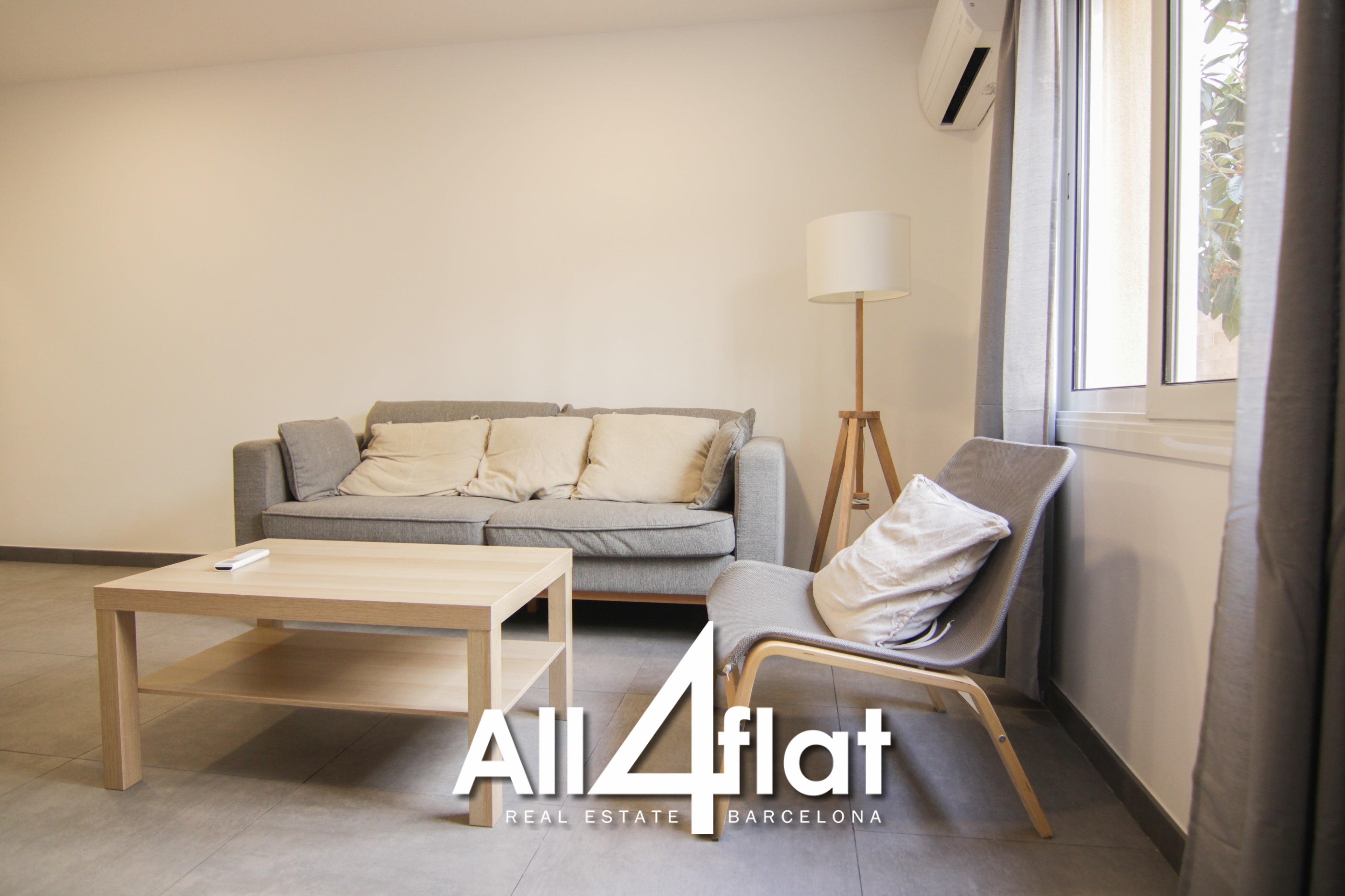 C/ de Bolívia - Ref: 002773B