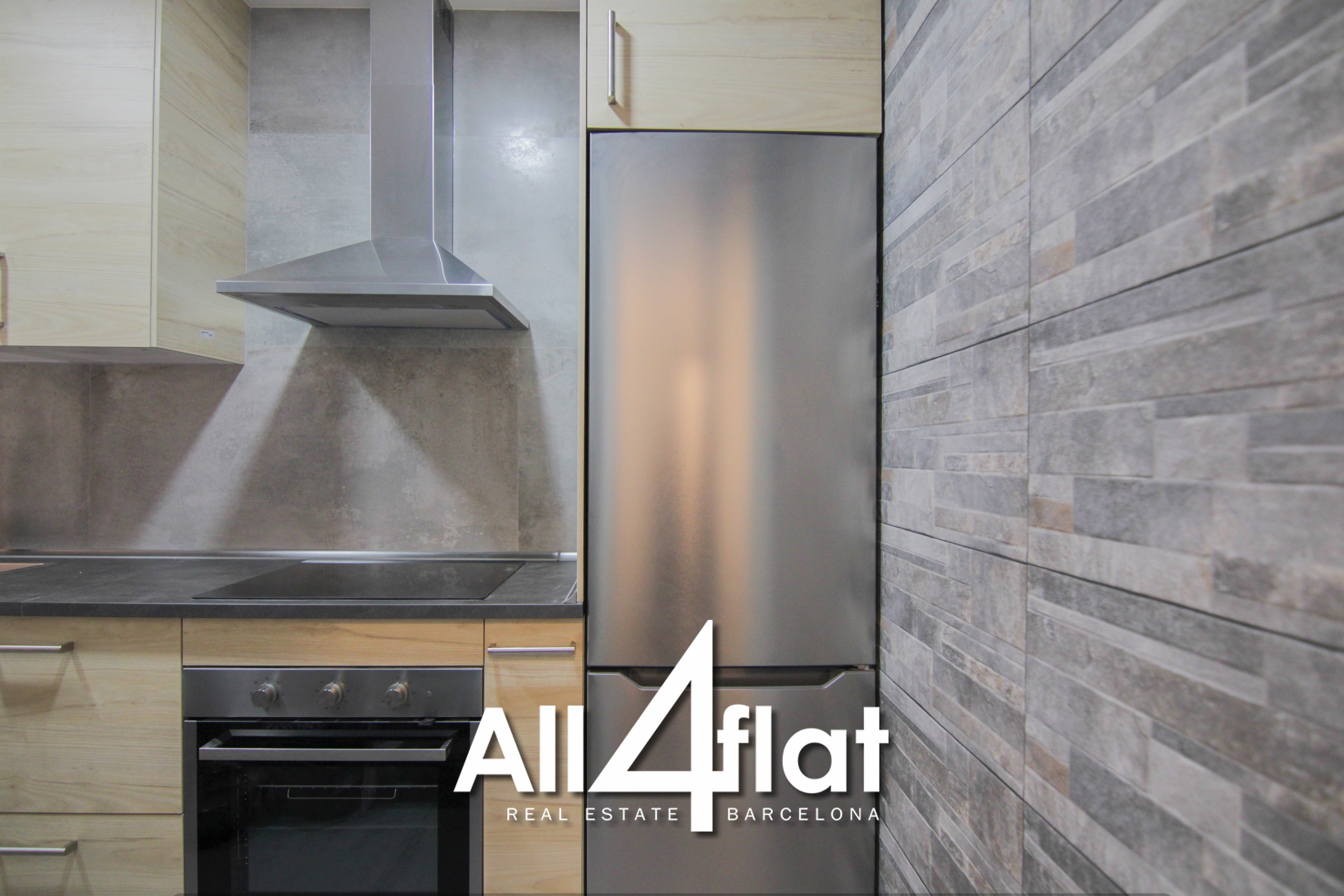 C/ de Bolívia - Ref: 002773B