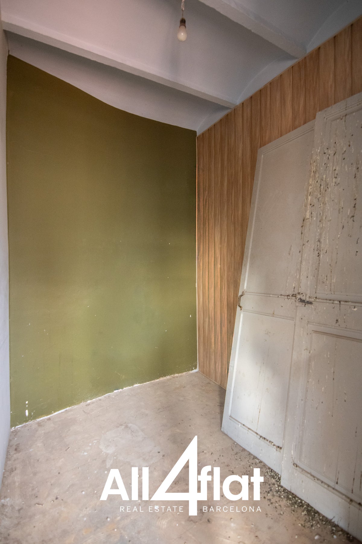 Rue Sant Antoni Abat - Réf : 003707