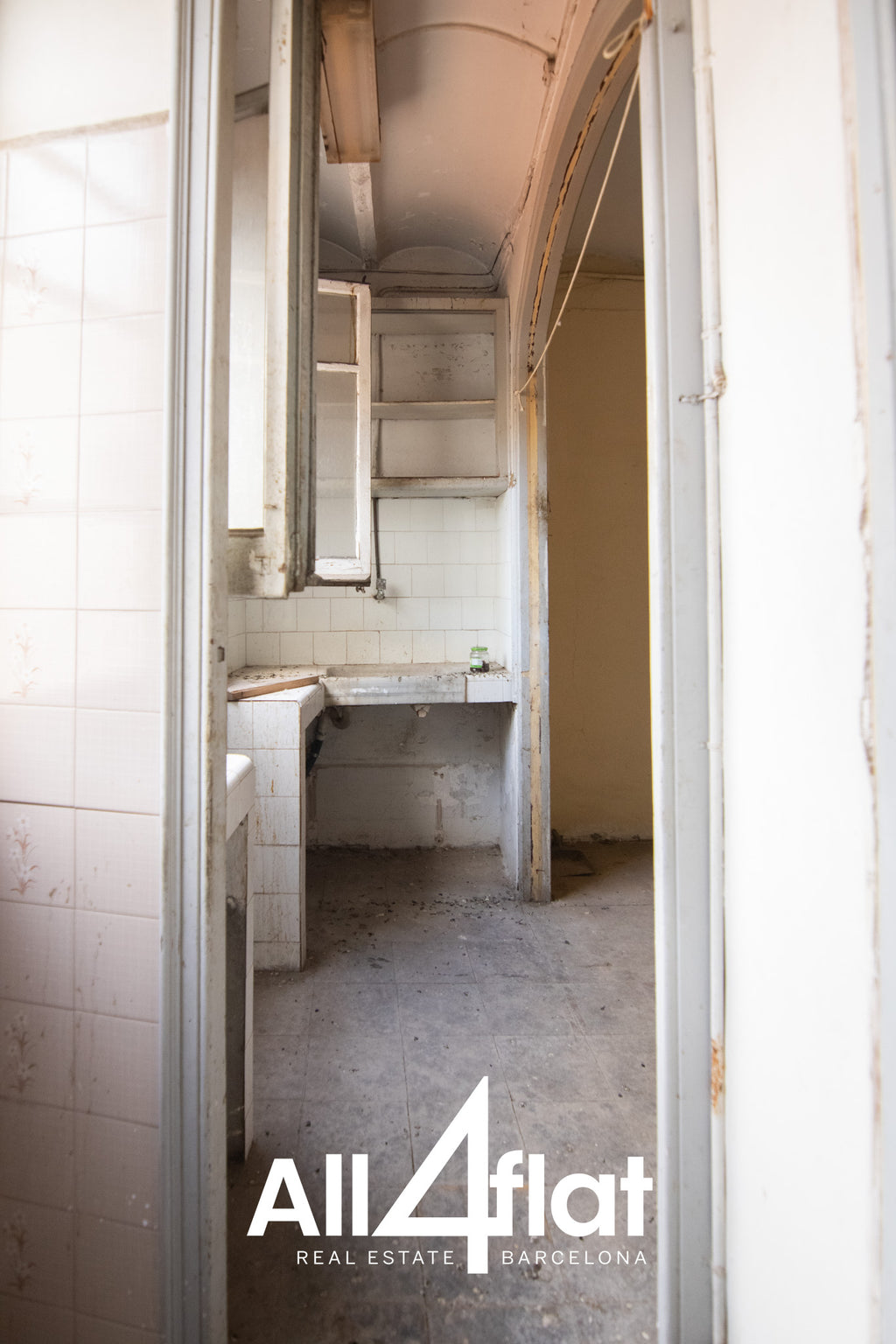 Rue Sant Antoni Abat - Réf : 003707