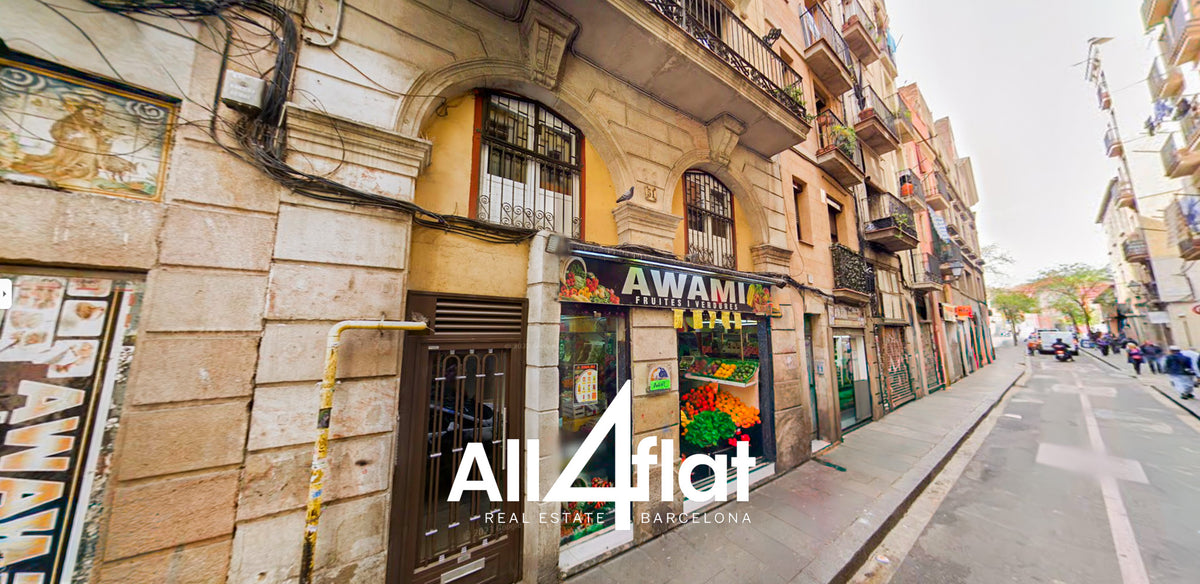 Rue Sant Antoni Abat - Réf : 003707