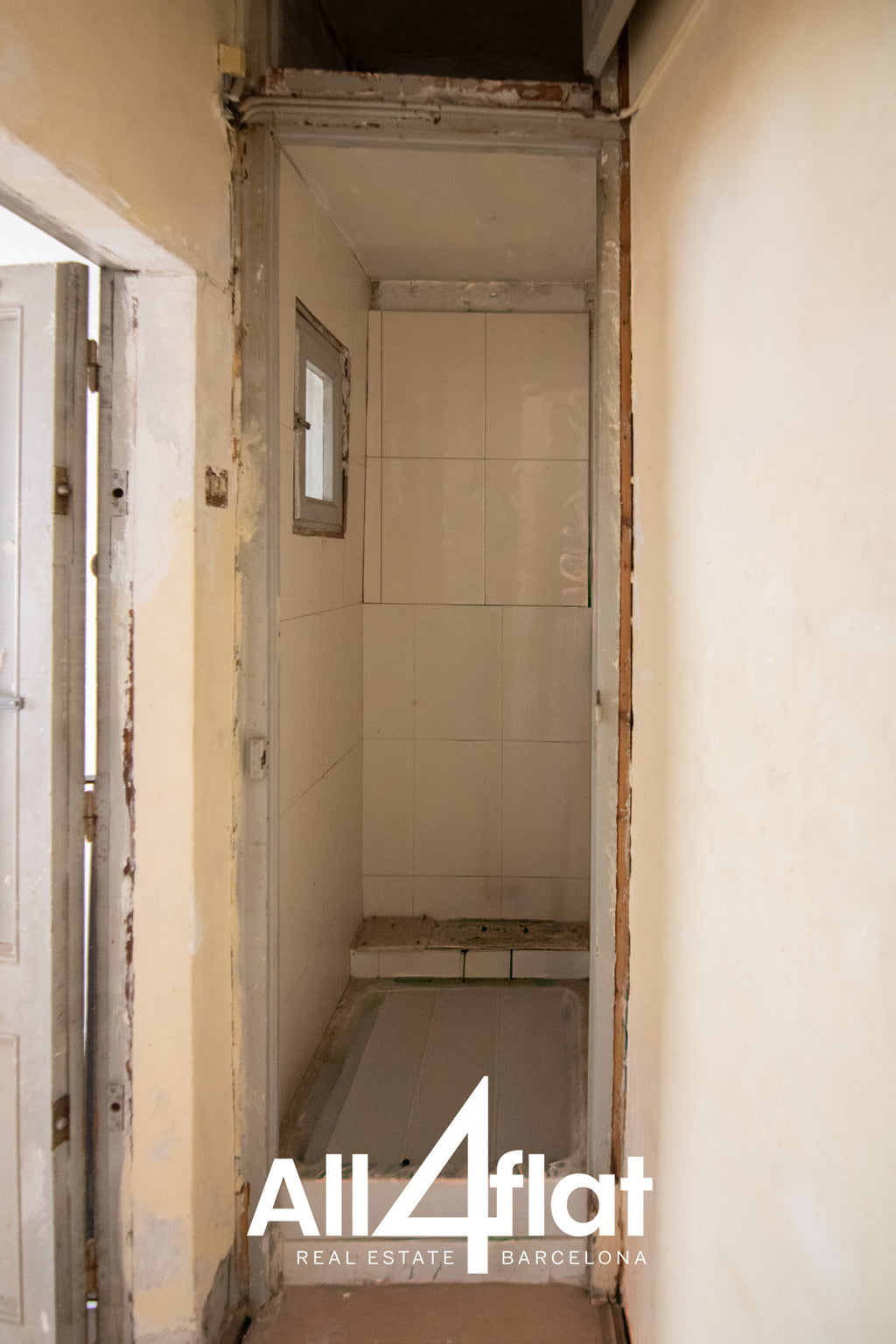 Rue Sant Antoni Abat - Réf : 003707
