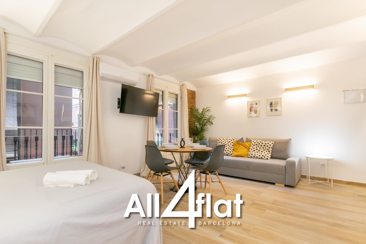 C/ Carretes - Réf : 003640