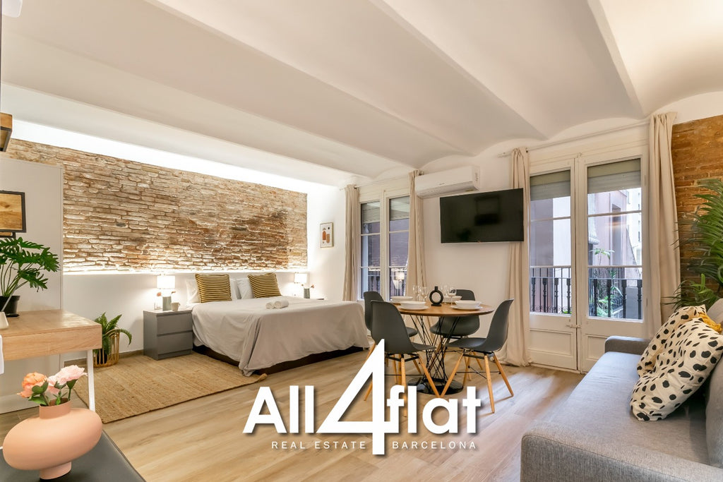 C/ Carretes - Ref: 003640A