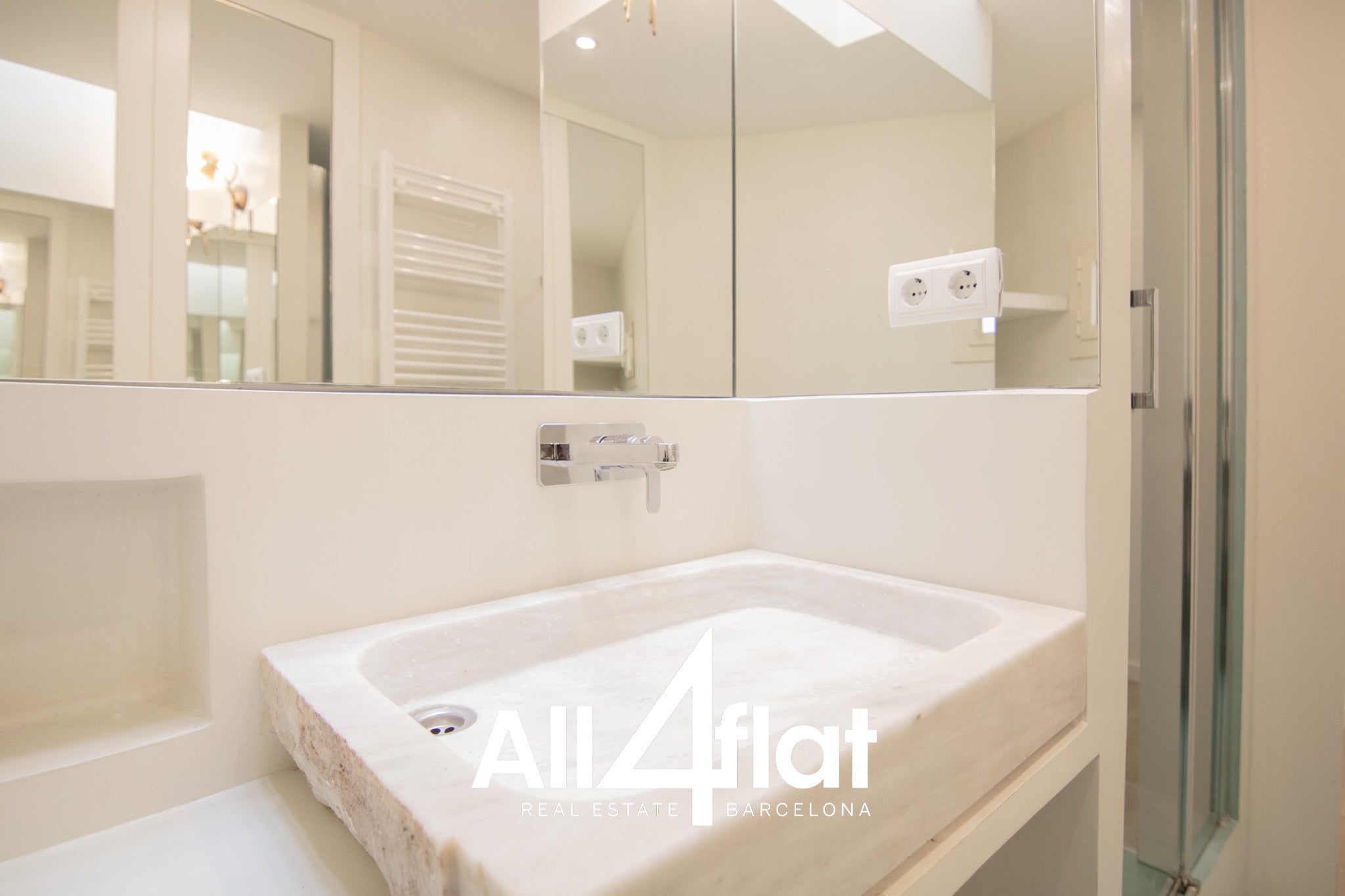 C/ Creu Coberta - Ref: 003637