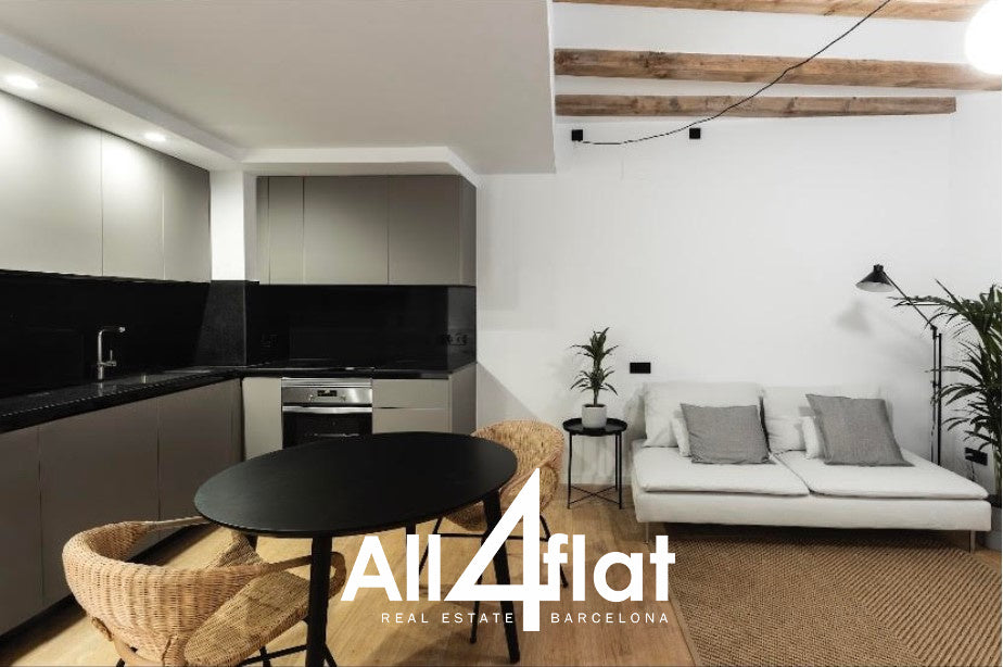 C/ Escudellers - Réf. : 002585 