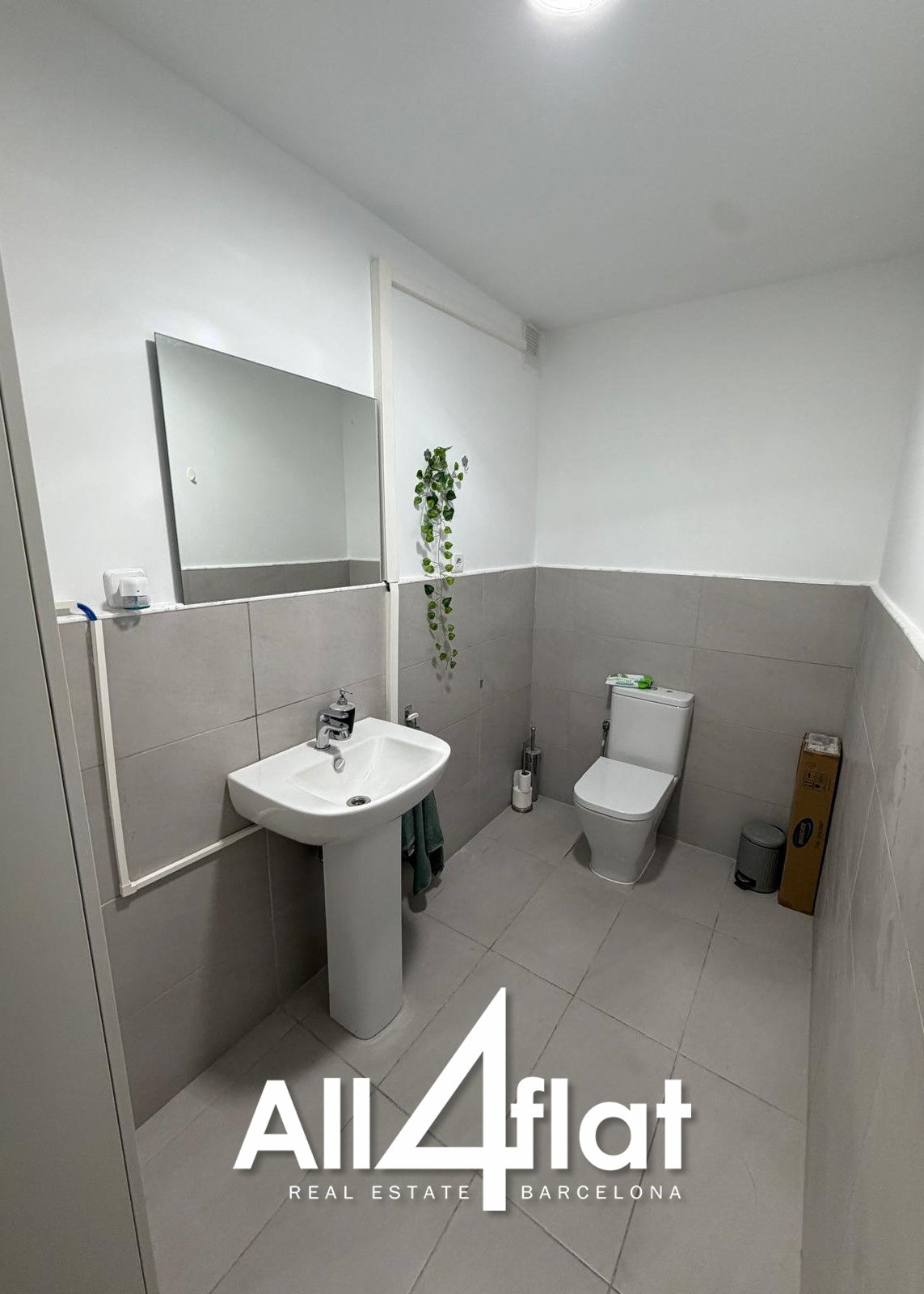 C/ Flandres - Réf. : 003629 