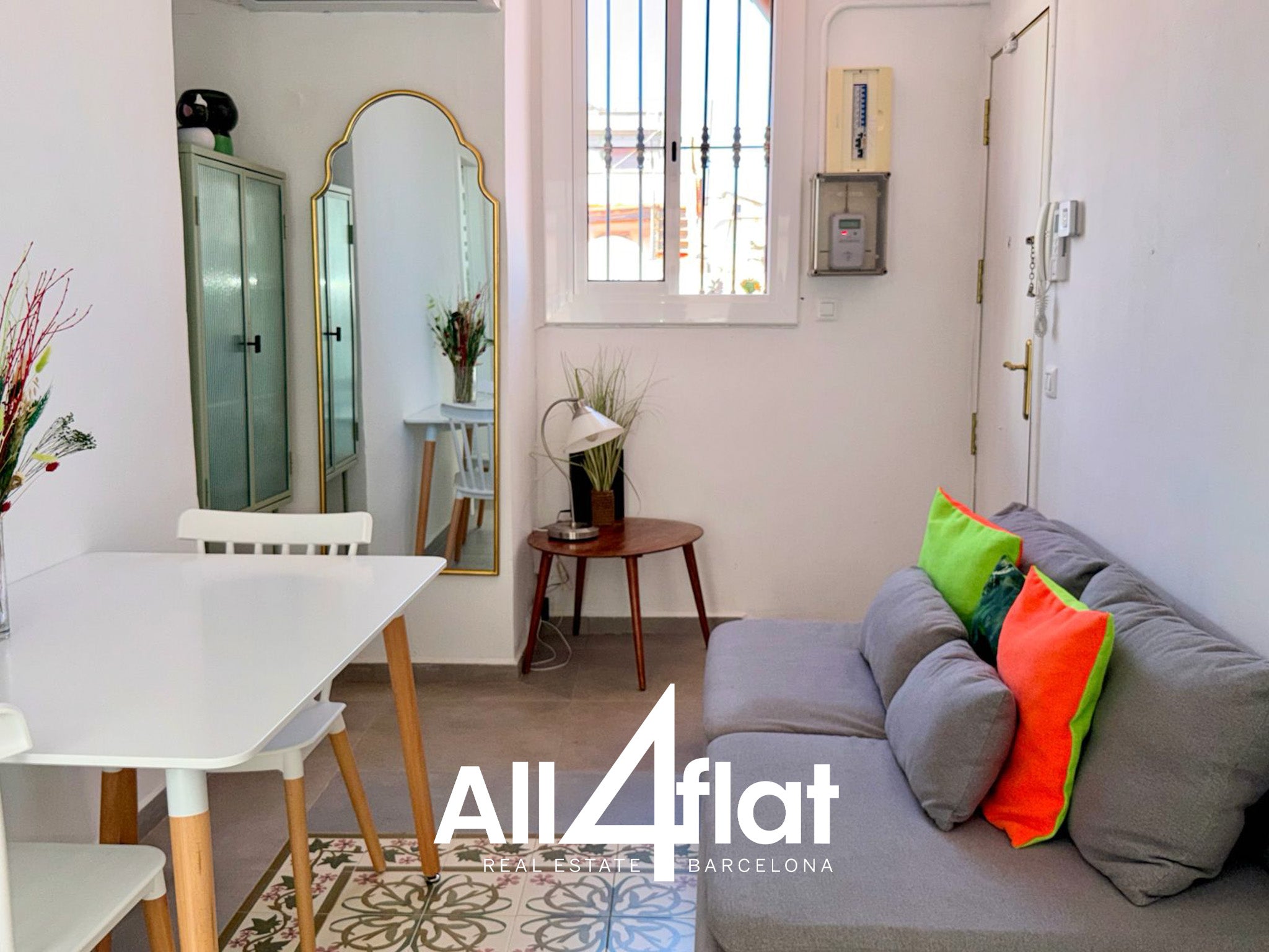 C/ Sant Gil - Ref: 002759A