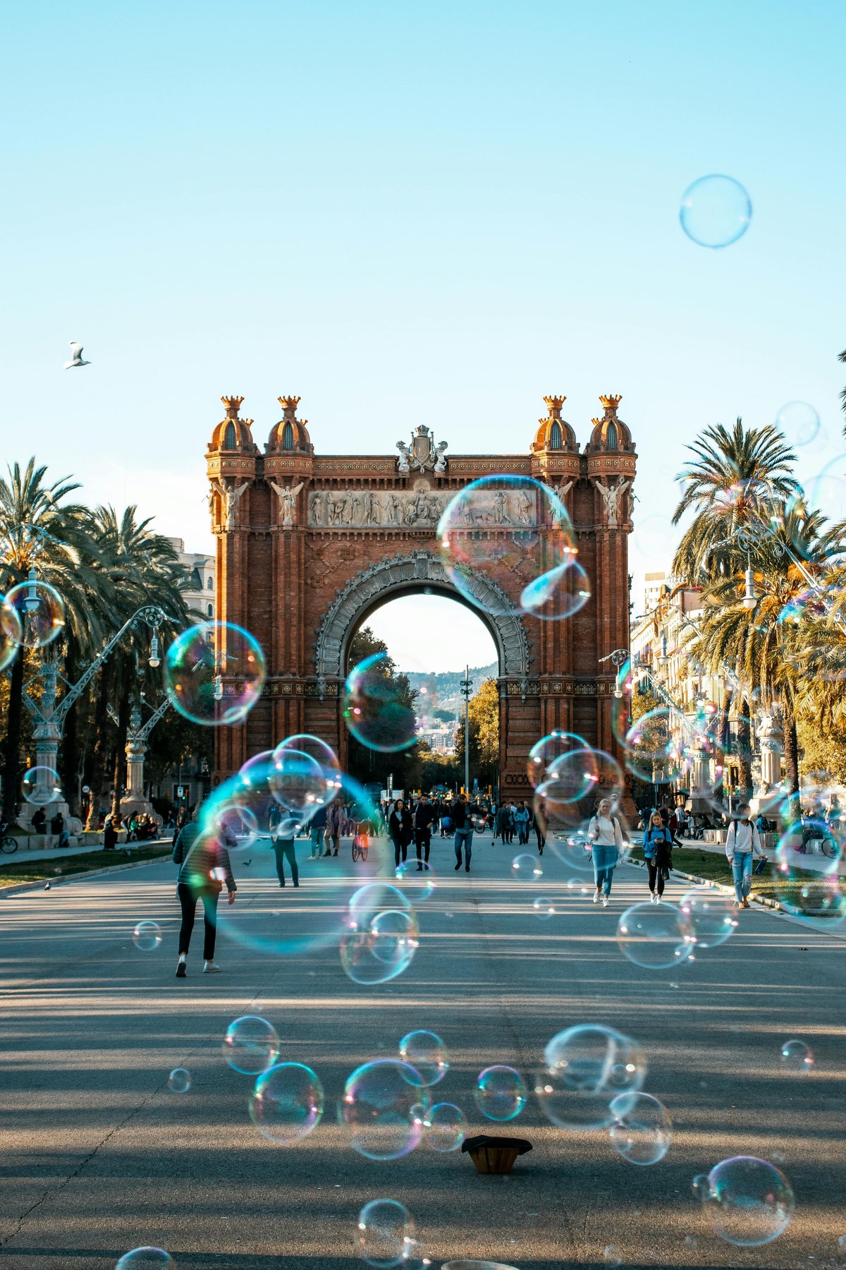Cómo gestionar una herencia inmobiliaria en Barcelona: pasos, impuestos y decisiones